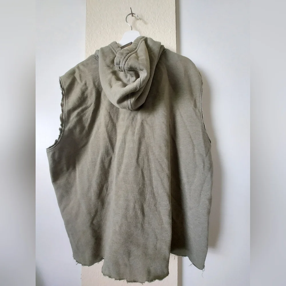 Greenish North Face Hoodie - Picture 2 of 7